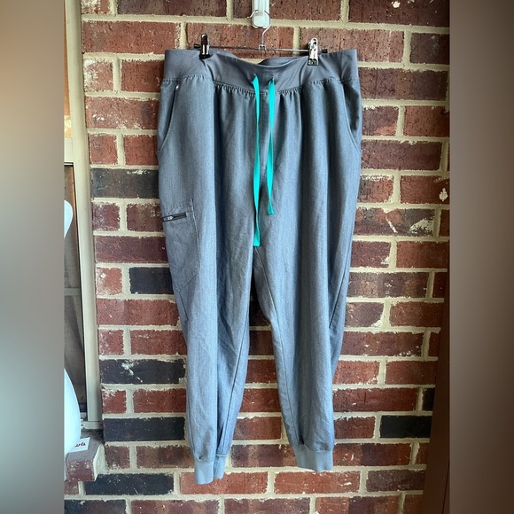 Figs Zamora Gray/Teal Scrub Joggers Size 3X - Picture 2 of 11